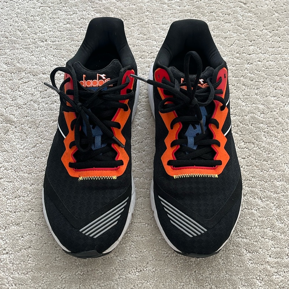 Tennis Shoes